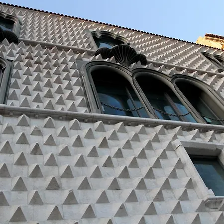 Alfama 28 Апартаменты *